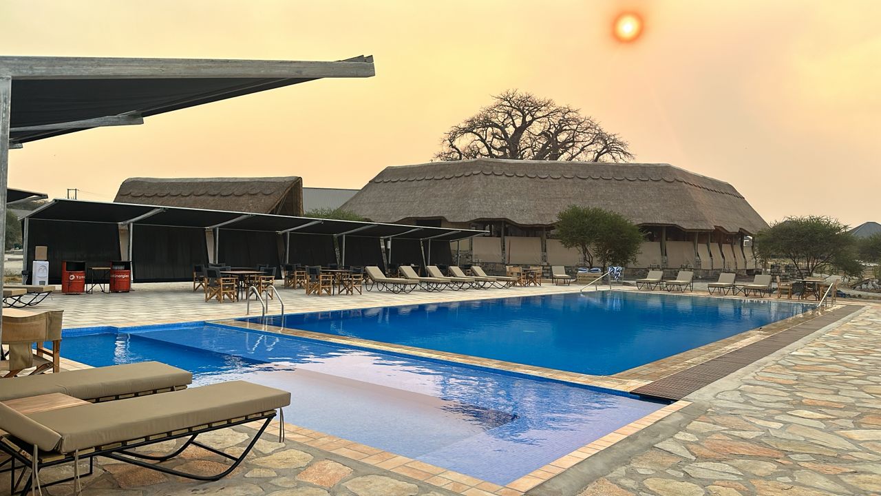 Burunge Baobab Camp - Lake Burunge